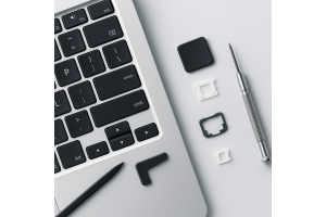 Podrobný návod krok za krokem na výměnu klávesy notebooku